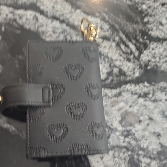 🚫Sold🚫Betsey Johnson Black Wallet with Gold Accents - Picture 3 of 5